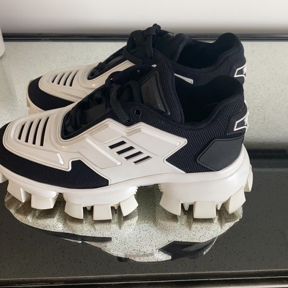 Prada sneakers Cloudsut great condition just corner of shoes have scratches - Picture 2 of 3